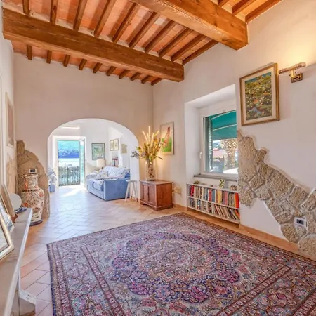 Apartment Dimora A Maria - Elba Affitti Porto Azzurro